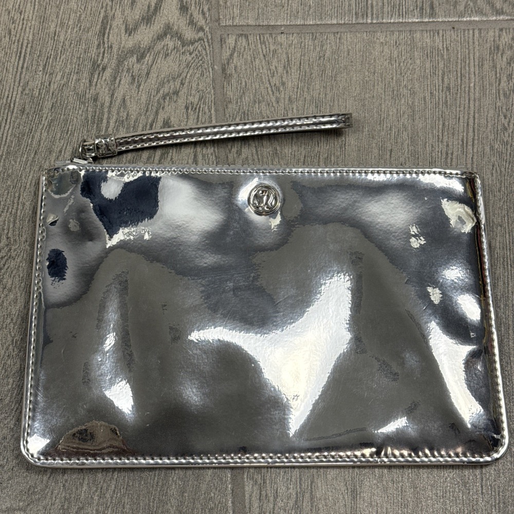 Lululemon Goody Bag Wristlet Silver